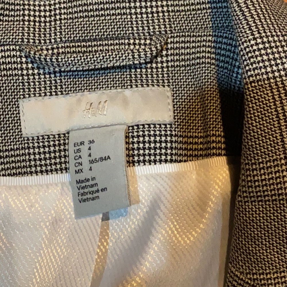 🔥🔥🔥H&M Blazer Jacket - Picture 3 of 7